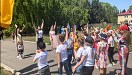 Дети участвуют во флашмобе