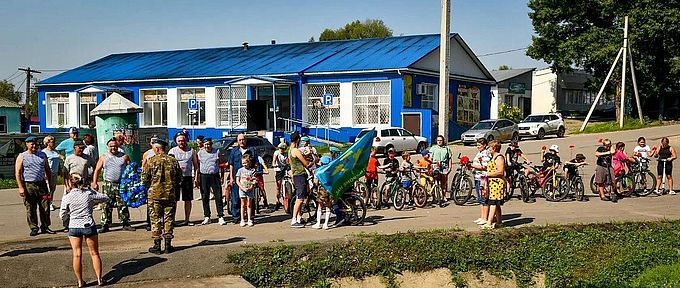 Сбор на площади перед велопробегом