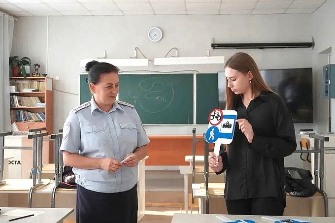 Помыткина Елена Сергеевна и Компаниец Вероника Ивановна
